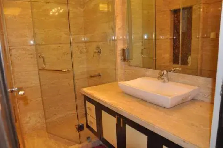 7 Suites