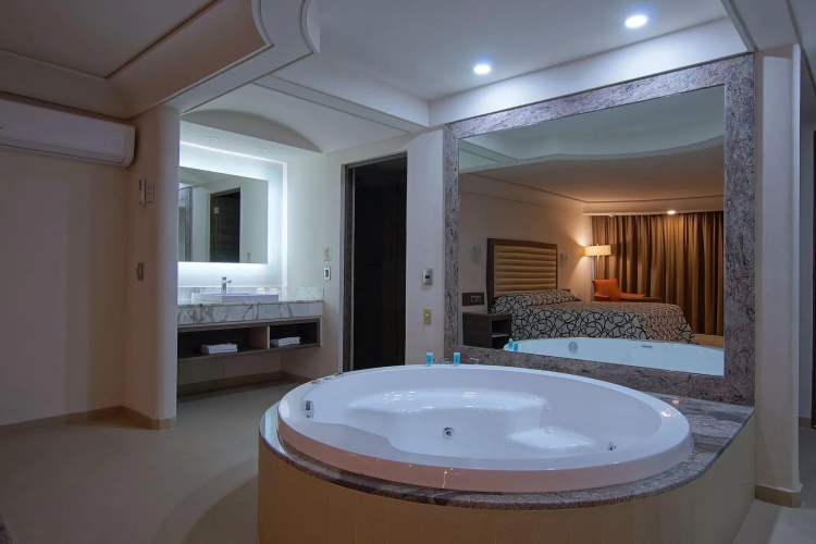 Econo Express Hotel photo 18
