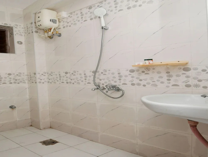 OYO 9797 Hotel Vbee Plaza