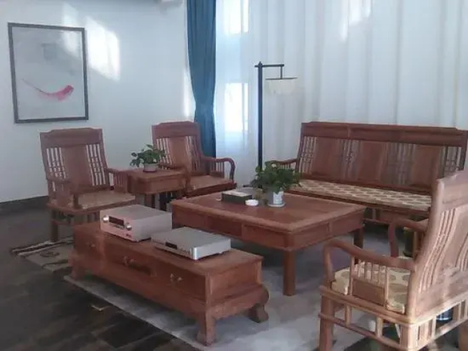 Heyuan Boutique Hotel