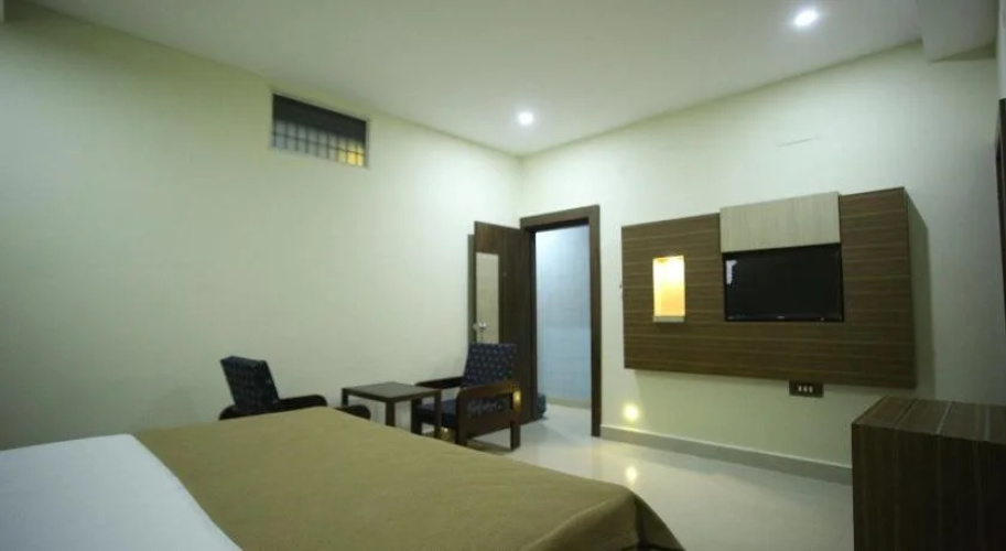 Bhimas Deluxe Hotel