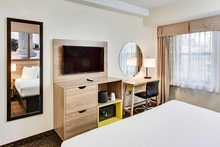 ICON Hotel