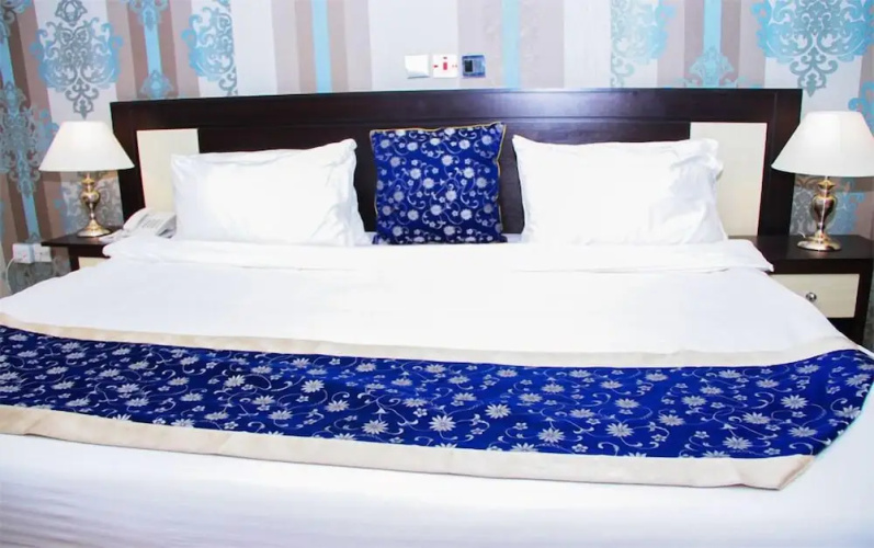 Psalm Hotel