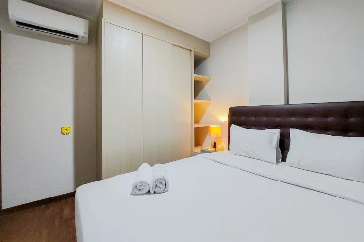 2 Bedrooms Apartment