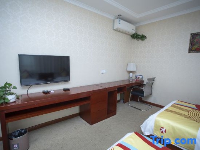 Triple Suite