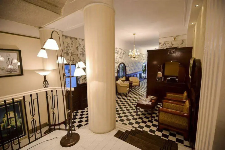 Design Residence Apartments