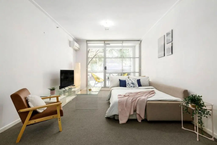 A Modern & Cozy Studio Next to Darling Harbour