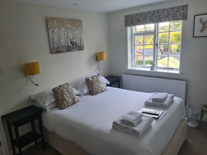Watership Down Inn
