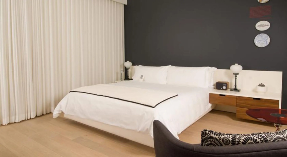The Ames Boston Hotel, Curio Collection by Hilton