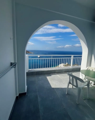 Standard Triple room with balcony and with sea view