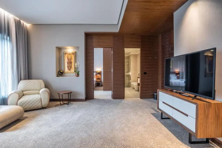 1 Bedroom Suite
