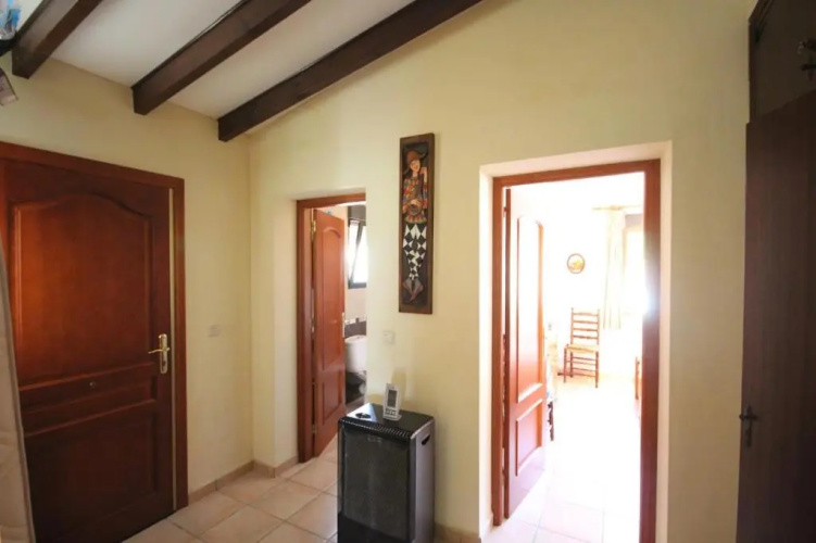 Villa Emp 0914
