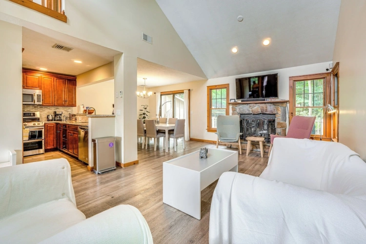 3 Bedrooms Cottage