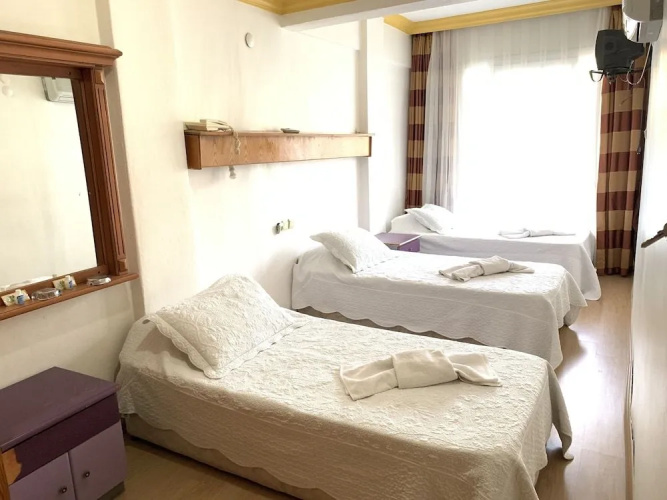 Yuksel Hotel