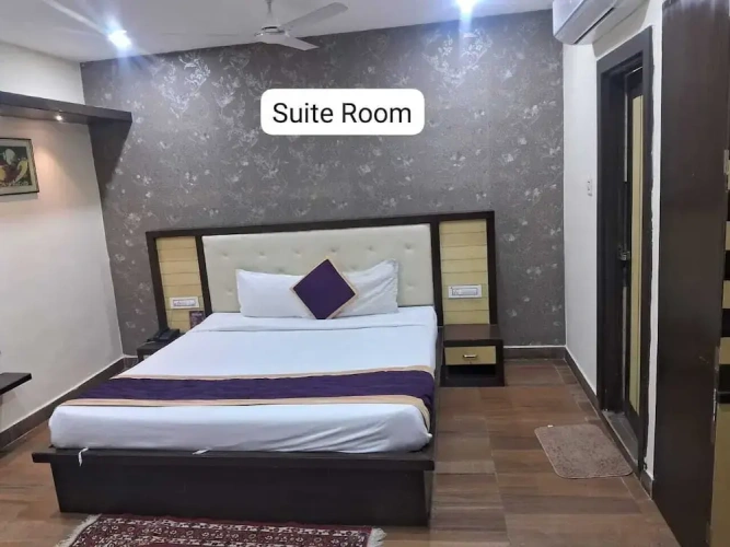 Double Suite