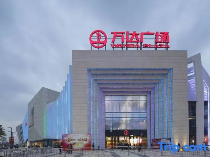 Binyue Hotel