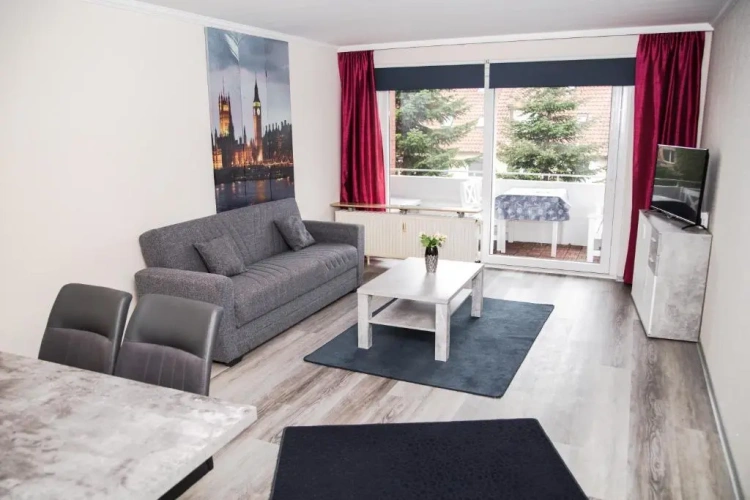 3 Bedrooms Single Apartment