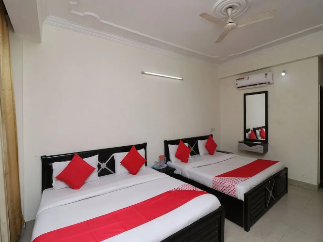 Oyo 29762 Hotel Meridian