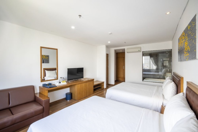 Luxury Suite