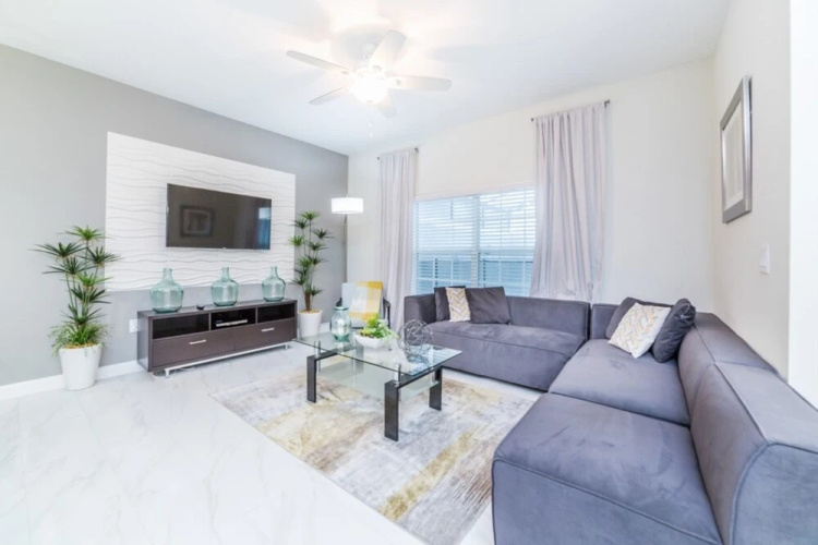 1573 Moon Valley Drive