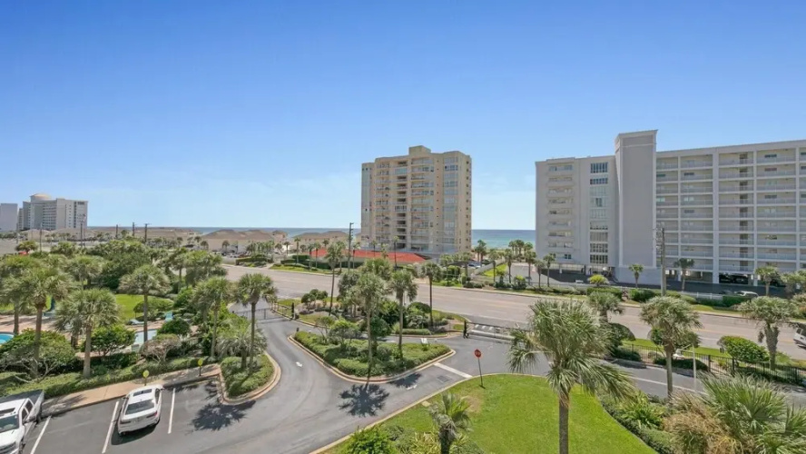 Harbor Landing 201b