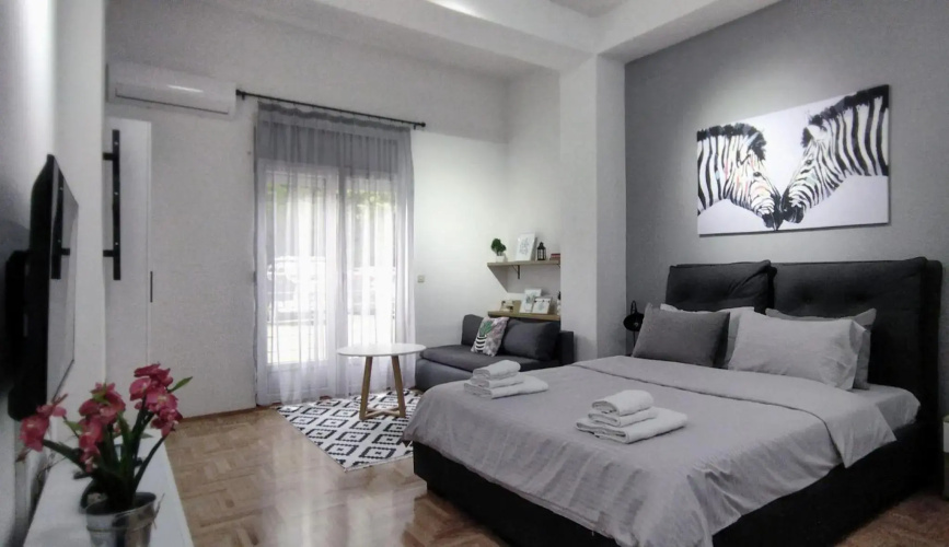 Care's studio apartment