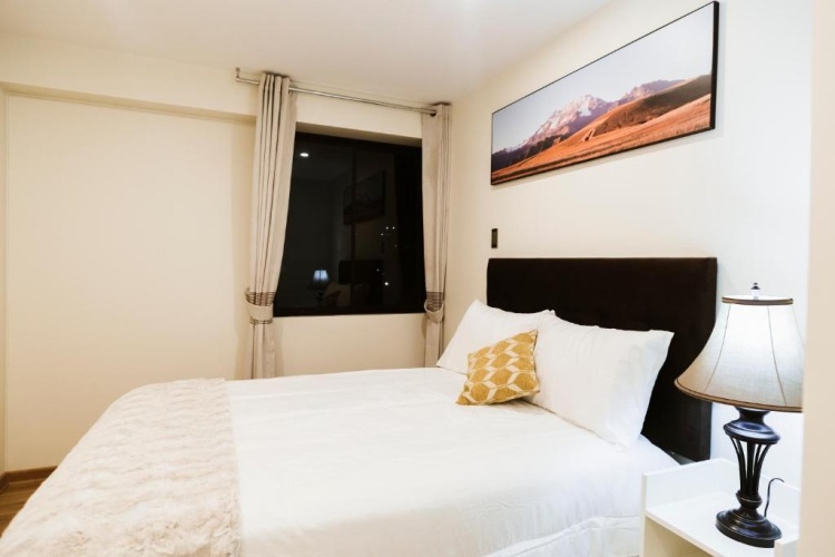 3 Bedrooms Apartment