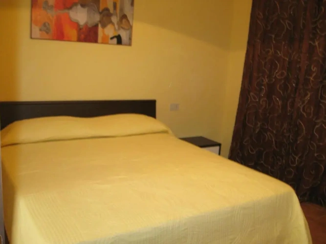 2 Bedrooms Cottage