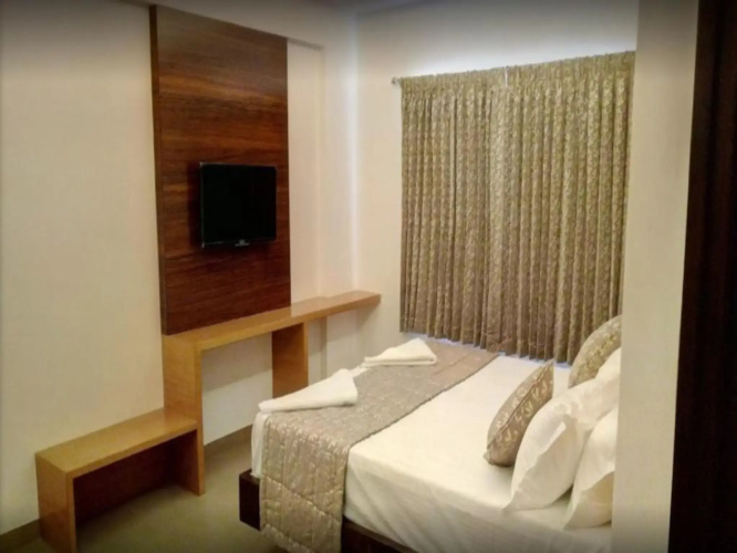 Hotel Grand Tree
