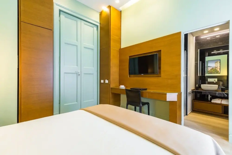 Deluxe Double room