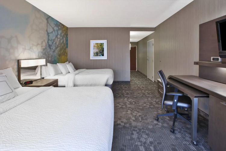 Courtyard Somerset by Marriott