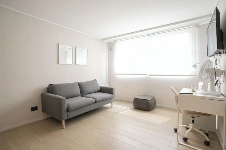 2 Bedrooms Apartment