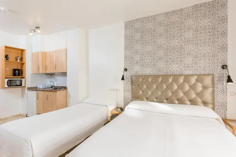 Candisol Cozy Inns