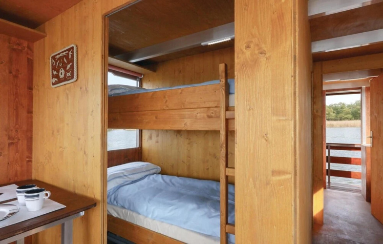 Awesome Ship/boat in Neustrelitz With 2 Bedrooms and Wifi