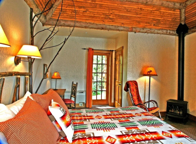 Finger Lakes Lodging