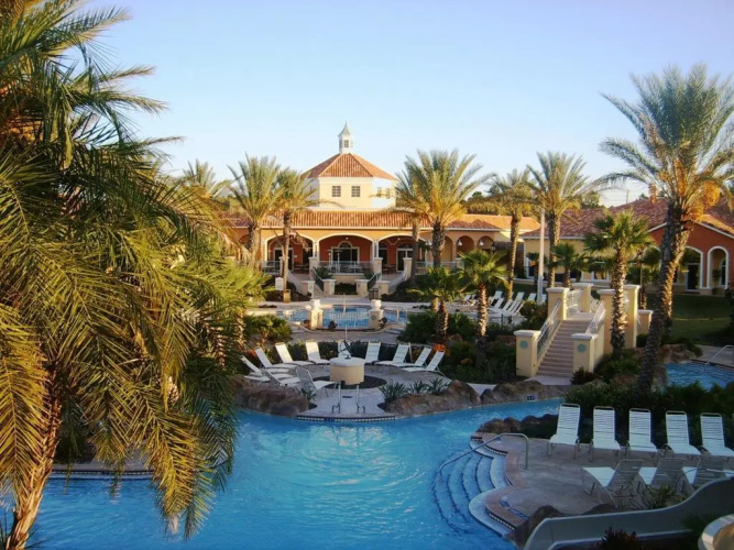 Villas At Regal Palms