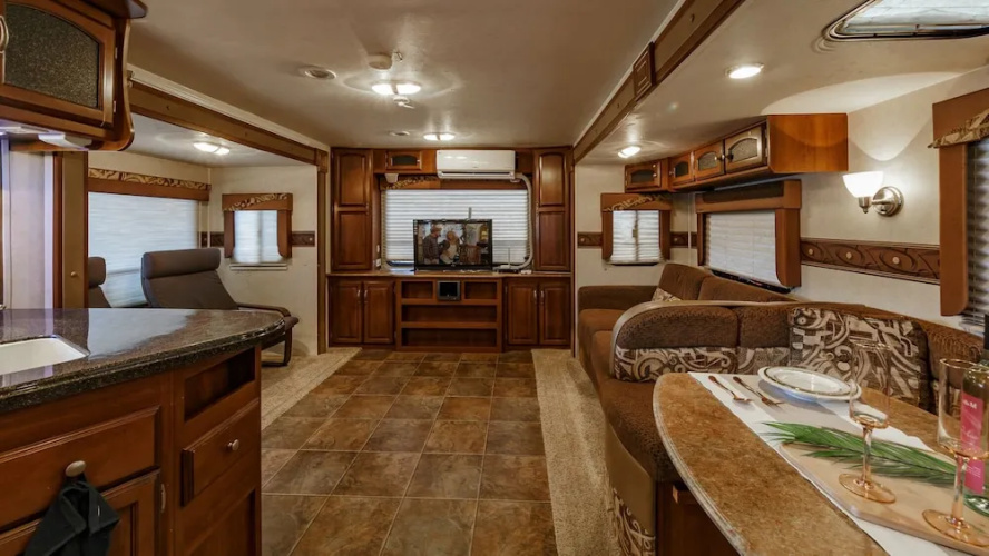 Hajodae Camping Car