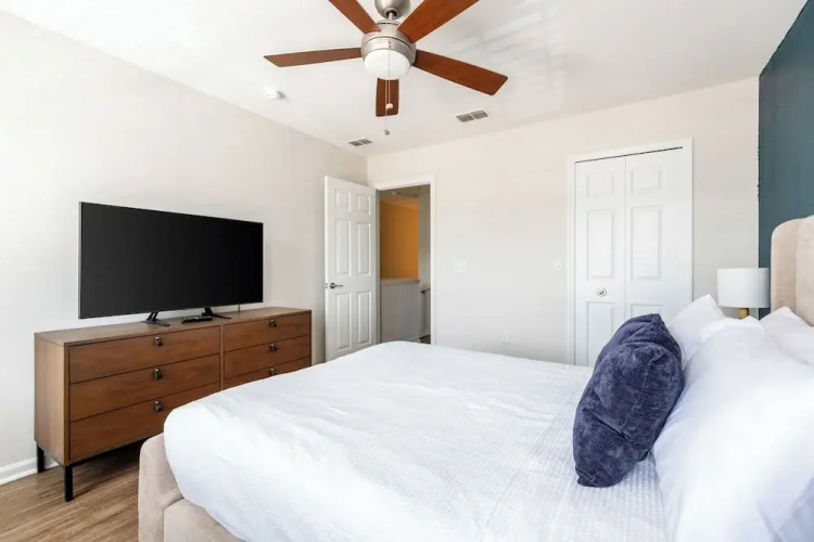 Landing Apartments - Southwest Orlando