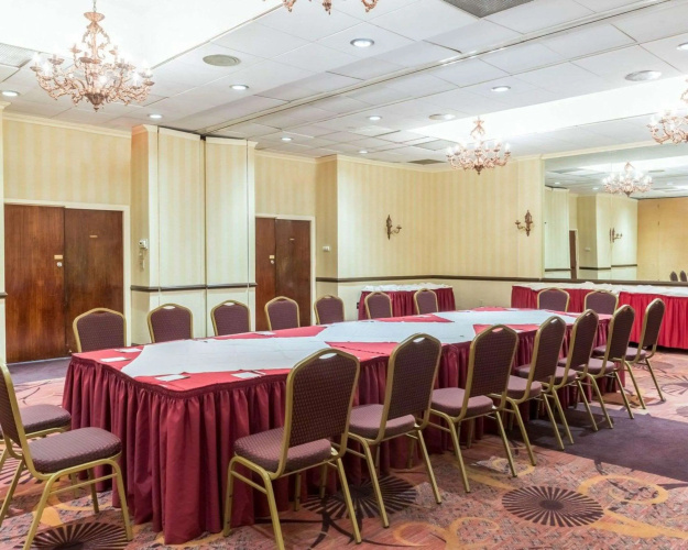 Clarion Hotel photo 15