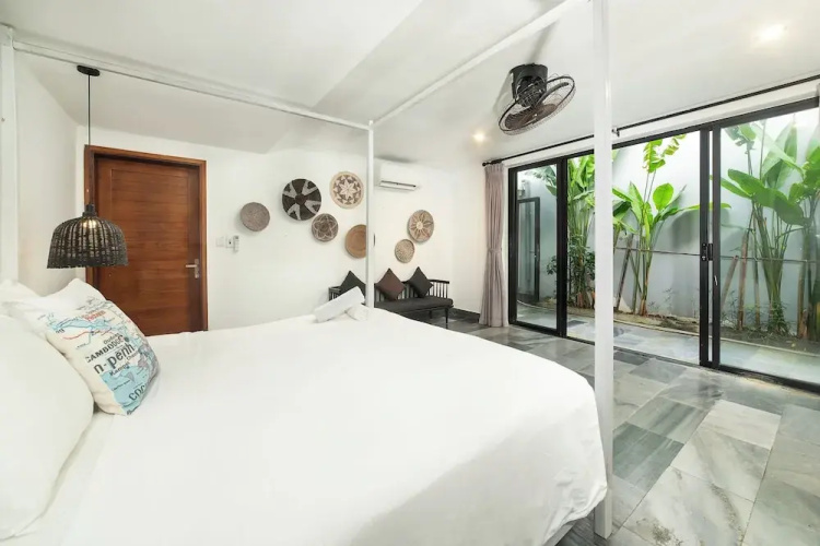 88 Steps Villa 4BR Seaside An Bang Beach