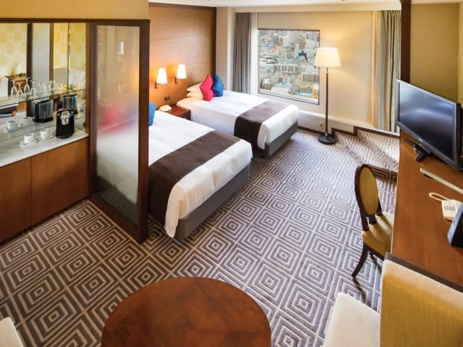 Premier Twin room