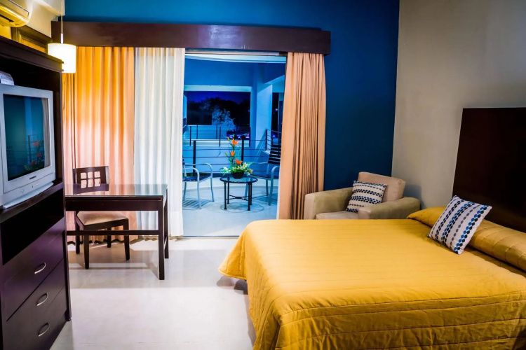 Hotel Grand Marlon