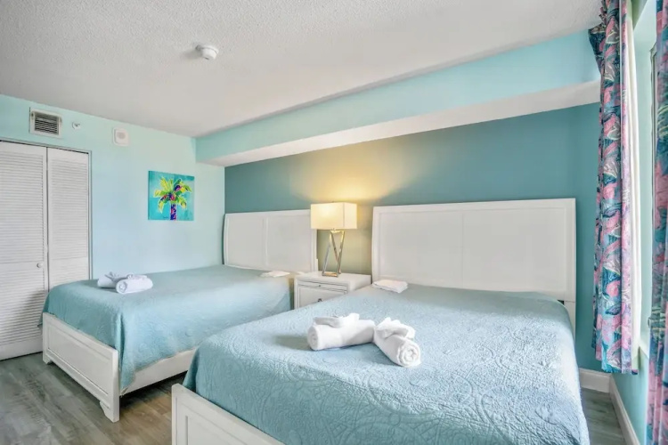 Beach Colony Resort by Elliott Beach Rentals