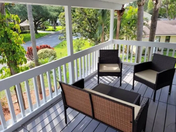 4 Bedrooms Cottage