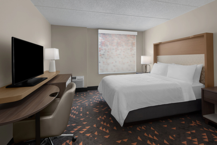 Holiday Inn Hasbrouck Heights-Meadowlands photo 6