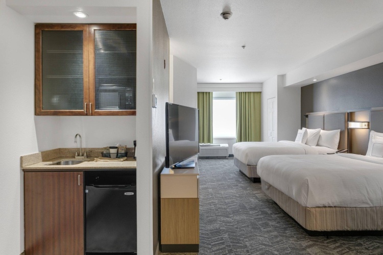 Quadruple Suite