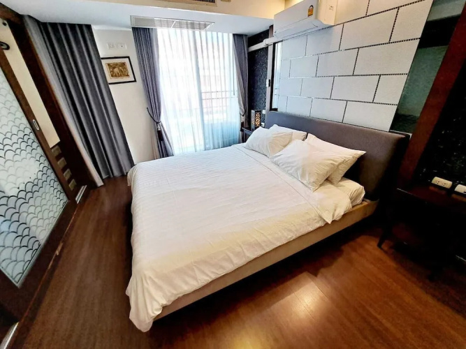 6C - 2 Bedroom Downtown Apartment With Shared Pool