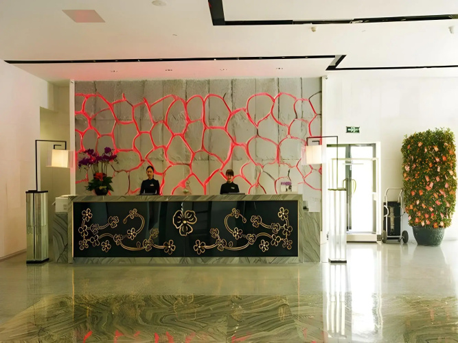 Lori Star Hotel