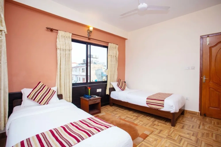 Deluxe Twin room with balcony and with mountain view