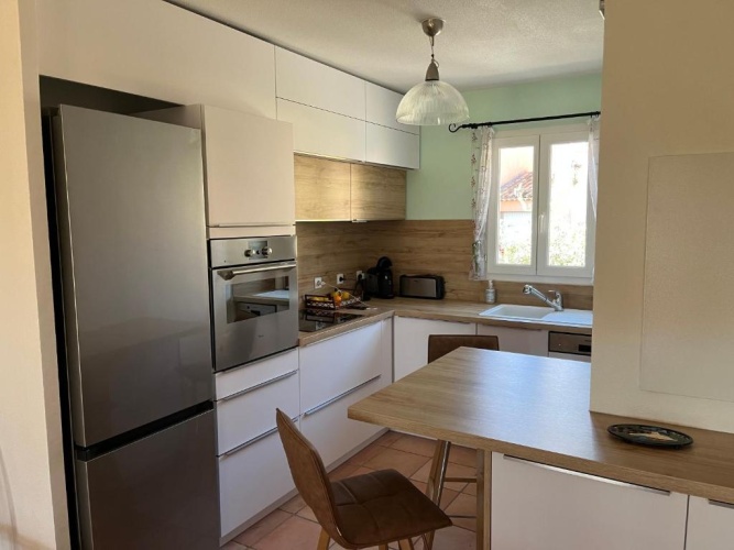 3 Bedrooms Cottage